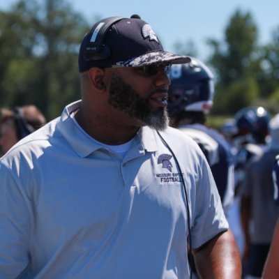 Missouri Baptist University
Running Backs Coach
#RBeast
#PERSI2T5NCE
#DefendedbytheShieldAttackingwiththeSpear