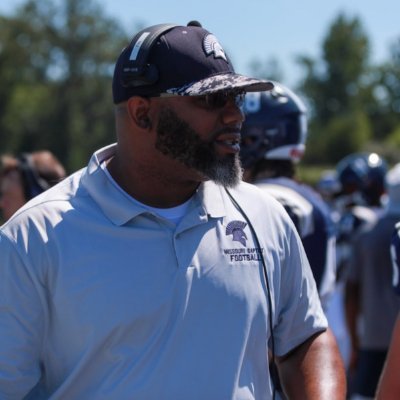 Missouri Baptist University
Running Backs Coach 
#0to100 #RBeast #PERSI2T5NCE