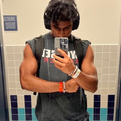 shreyasgoswami_'s profile picture. honors math & cs @nyuniversity