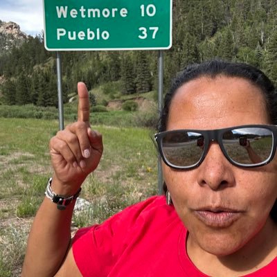 vampuknow's profile picture. I'm still human