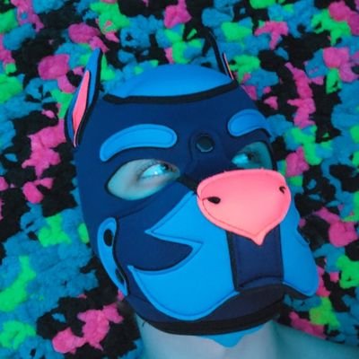 | 18+| 🏳️🌈 | 20 | Switch 🔄 | Fun sized Pup into Rubber, Bondage and more