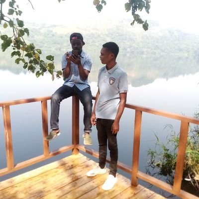 KiwaSamuel41405's profile picture. artist by profession