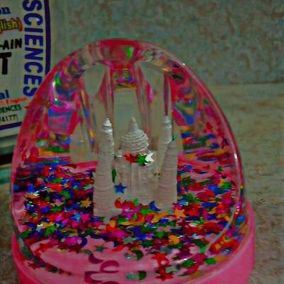 rajpoot_qu35921's profile picture. Alhamdulliah blessed❤
Love#tea☕
I, me & myself,that's me :)
H@ppiness should be one's priority🙂.
photography lover😍.