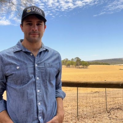 Agribusiness enthusiast with a passion for marketing technology and supply chains. Made in Argentina. Researching at UWA after 3y in the Ag. trading sector.