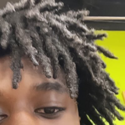 slimlixx2's profile picture. 你們這些婊子都需要死