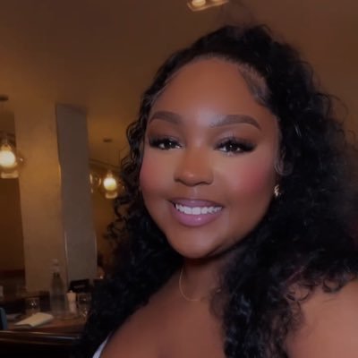 •God’s Favorite •Nurse Bae💉 •1913| MΞ ❤️ • Master Cosmetologist •IG:__teyanaaa