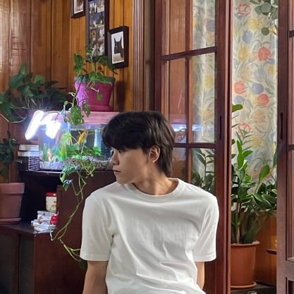 archiekafka's profile picture. random aja, sih.