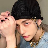 nuts (@nuts_hj) 's Twitter Profile