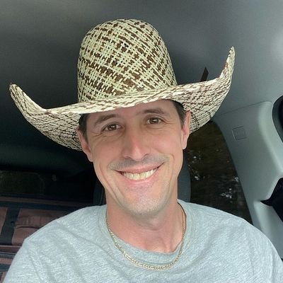 Derekjohnson___'s profile picture. Donald John Trump is a Commander-in-Chief via Military Occupancy and Continuity of Gov't via Laws & Orders 🇱🇷🇱🇷