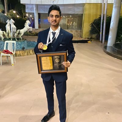 sp_wattamwar's profile picture. MBBS ⚕️/UR/Can prescribe only non recreational drugs!/finance and stocks📈 Petrolhead! 🏎️. 🏏🎾