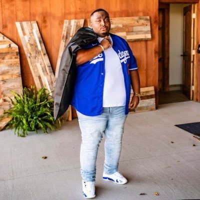 Skin glowing, pockets heavy, garage silly, house dumb | Psalms 23:4 | E&H Alum | University of Louisville Alum š“ā«ļøāŖļø | SRHS O-Line Coach š #LLDW š