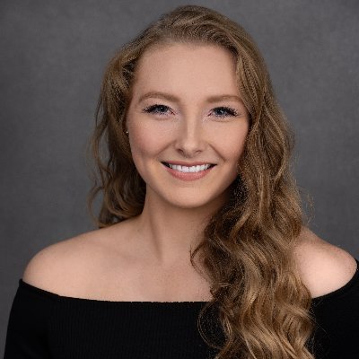 Professional Dancer / Instagram @jessica_elsey /2019 Adult Women’s Pro Over 18 British Gymnastics Champion ✨