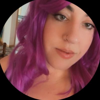 hellohighyou's profile picture. just a girl