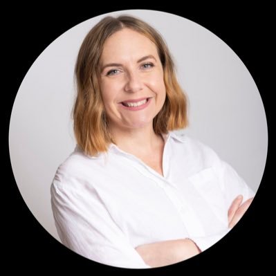 Journo/PR and content manager/media advisor - formerly @newscomauHQ @griffith_uni @gcbulletin @dailymailau @botanicsydney. Fun fact: Reformer pilates instructor
