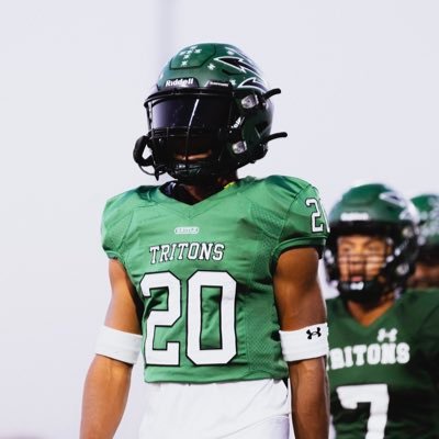 Pacifica High School🔱 | Class of 2025 | 3.7 GPA | 10.86-100m | Safety |