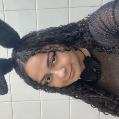 bellebatist4's profile picture. @theweeknd