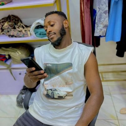 SeniorM09731935's profile picture. God fearing, youth advocate, a political Analyst & one who preaches against the embrace of alibi for failures.