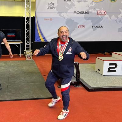 I am a powerlifter from Wales,UK and I compete locally, nationally (BP) and Internationally (IPF). Equipped lifter first classic second #teamtitan🏴