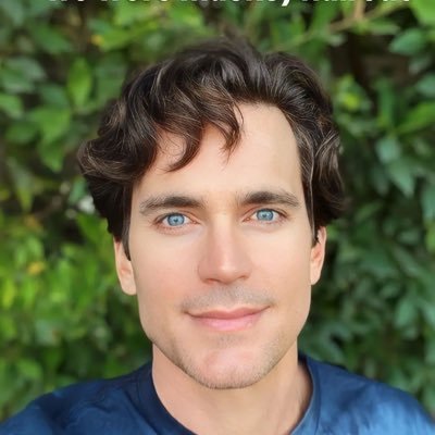 Admatturer1011's profile picture. Matt Bomer fan                                                     길위의 연인들 (Fellow Travelers) 화이트칼라 (White Collar)