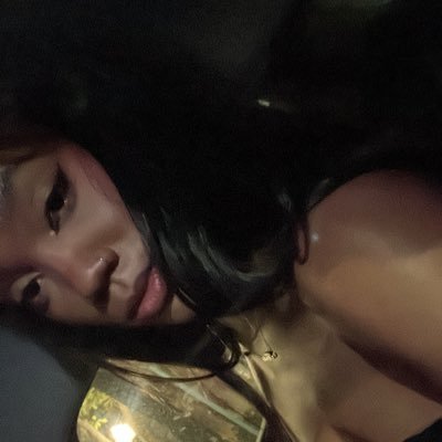 kendrabeacham2's profile picture. you only live once.