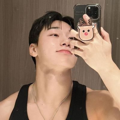 • you drew stars around my scars •
☆ swiftie e atiny ☆ woosan utt ♡ 25y, portuguese ♡