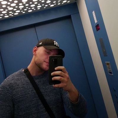 kevkrz's profile picture. 