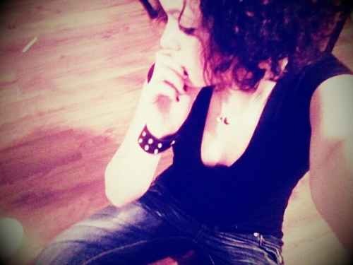 hmm. im me. ill add more laterr. tasteethefcknrainboww! :) iduncare if youre black, white, purple, gay, straight, or bi. (: cupcakes taste like violence. ;)