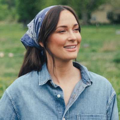 Your best source for all things about 7x GRAMMY award-winning singer/songwriter and producer Kacey Musgraves | Fan Account