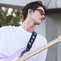 E. (@brigthvcr) 's Twitter Profile
