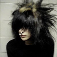vic (@mind_aching) 's Twitter Profile