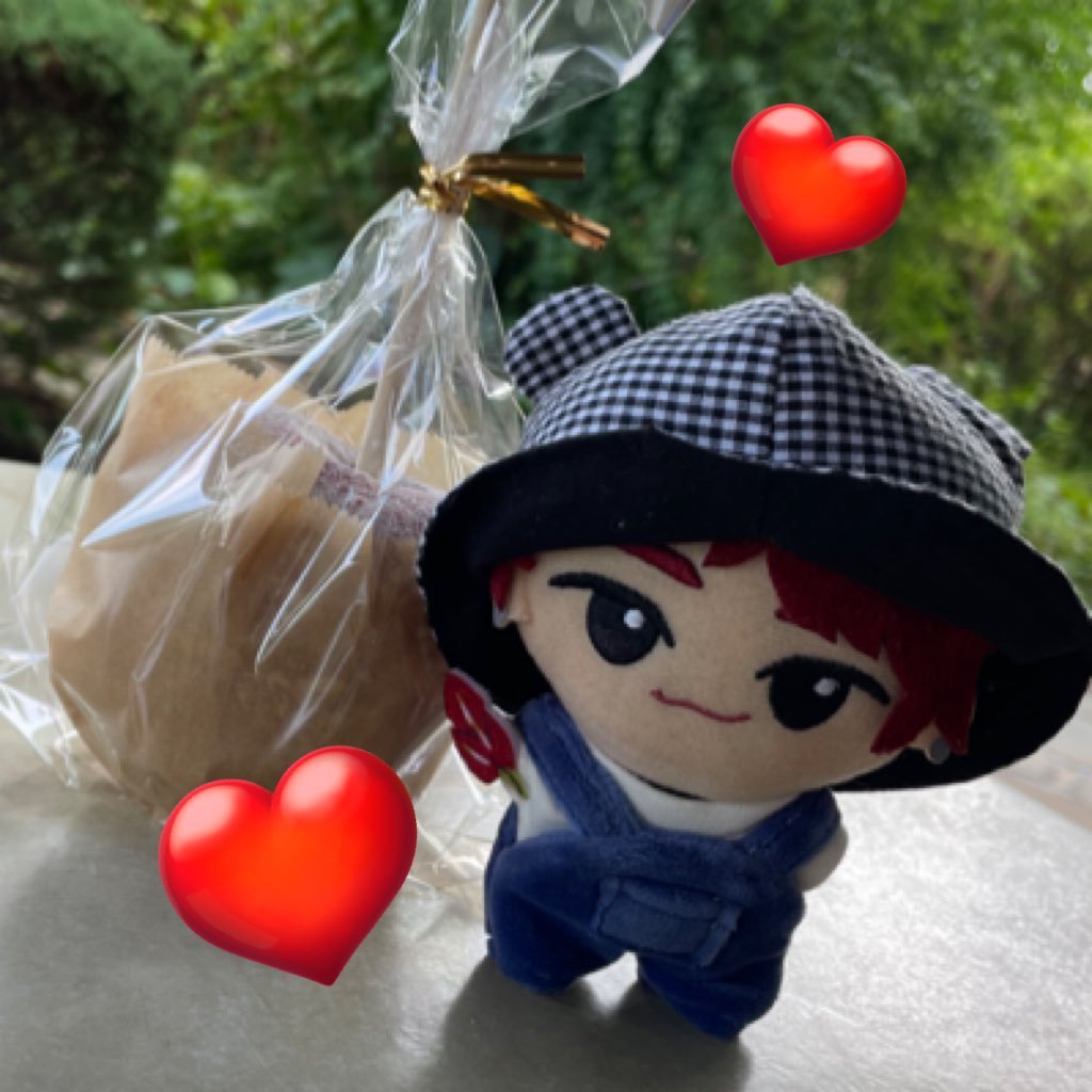ずっと動かしてなかったのですがいてもたってもいられず動かすことを決意しました🔥大人QWVです☺️見ての通り本田くんを推していますがOWVまるっと箱推しです❤️💜💛💙現場はたまーに行く程度になってしまいますがよろしくお願いします🥰無言フォロー失礼します🙇♀️最近大友至恩くんも気になってます😆