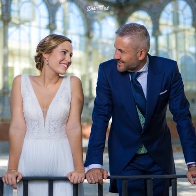 Pareja de Alcázar de San Juan apasionados por contar vuestra historia a través de la fotografía y vídeo, con un estilo alternativo y actual.