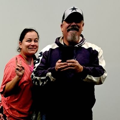 Entrepreneur flippin lockers & cool stuff💪😎
Good vibes & laughs😆✨️ #SmallBiz
#cowboysnation #MFFL #TXRangers