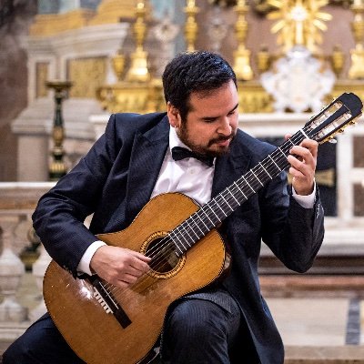 🐢 Art Director👉Todi Arte Festival 2011- 2012…
DVD: GC at Nunzatina~...a La Casa degli Artisti💿
Maestro/chitarra/G.Puccini C.di Castello (PG)🇮🇹 0758529405