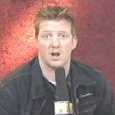 every day a Josh Homme pic