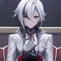 Lili (@husschh) 's Twitter Profile