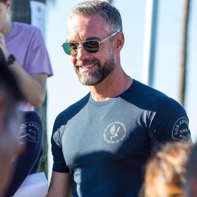 I’m jay Harrington this is my real account you can like and follow  #jay Harrington #actor