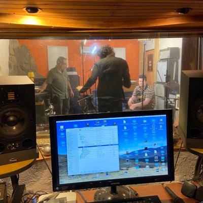 moscasa's profile picture. producción,composición,CM