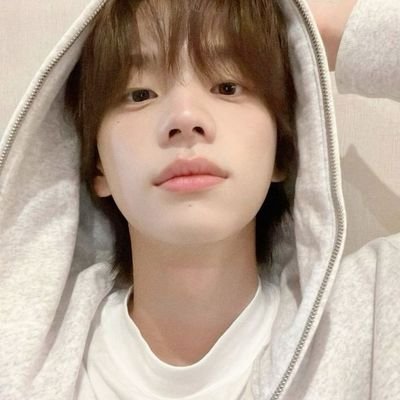 asyakcw's profile picture. yeee