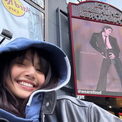 LisaforLife0327's profile picture. Arsenal🔴⚪ & Lisa Lalisa Manobal⭐&LLOUD💯
ALER⭐EGO 29/02/2025