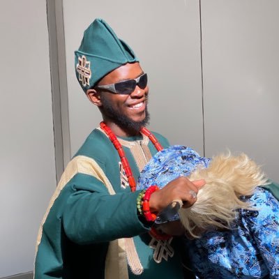 AbdulkhafidM's profile picture. Content Creator|Aesthete ✨| GenZ Ajala 🧳| Influencer| iBake 👨‍🍳|iHost 🎤|Ailurophile 🐈|LA VIDA ES SUĒNO 🌈