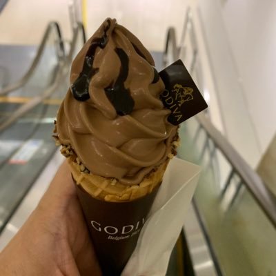 tak96tak71's profile picture. 甘えん坊さん大好き😍甘やかしたい🥰癒し系☺️ちょいS🤭いちゃいちゃ大好き🥹キスも大好き。😘頭なでなでする☺️スィーツ好き😋会える👍アラフィフ🥹