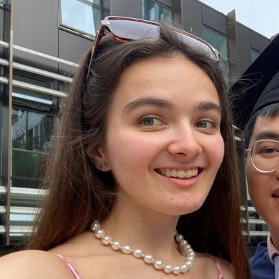 thefangirlchlo's profile picture. 23• Running Reading Half Marathon in Aid of Sport in Mind in April