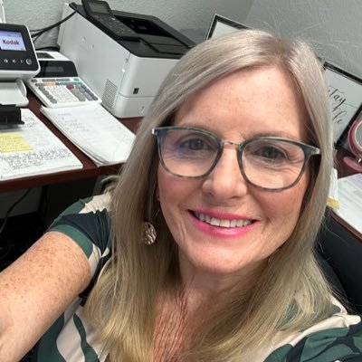 natfloridagirl's profile picture. Conservative living in Florida and was kicked off Twitter same day as President Trump. I love my country and hate the way it’s going so left 🙏🏻🇺🇸