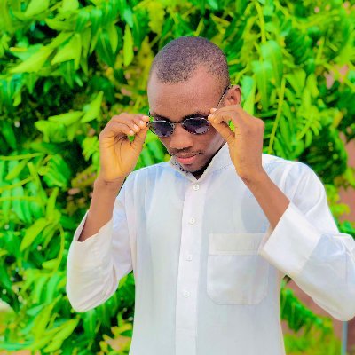 Name:Yakubu Muhammad bello
Ambition: Smart engineer to be insha Allah
