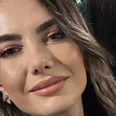 senihaoksuz's profile picture. :)