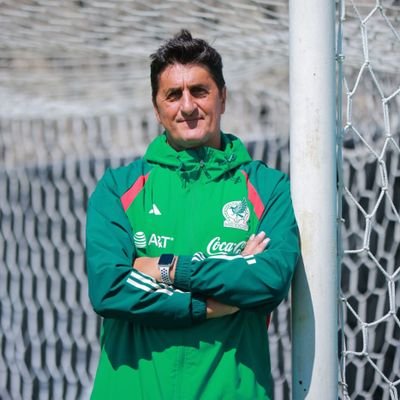 Formador, entrenador UEFA PRO entrenador de porteros selección chilena de fútbol, Campus y cursos en USA, Canadá, Chile,Europa y África. #ZeroGravity