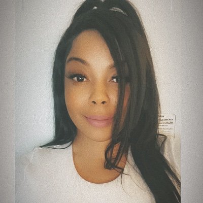 tenscreations_'s profile picture. 