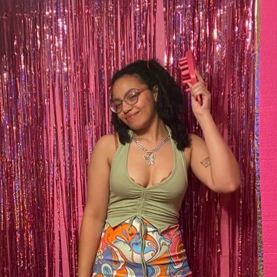 she/her. rva. queer. designer at heart, teacher mentally and physically. (aquarius*scorpio*virgo)