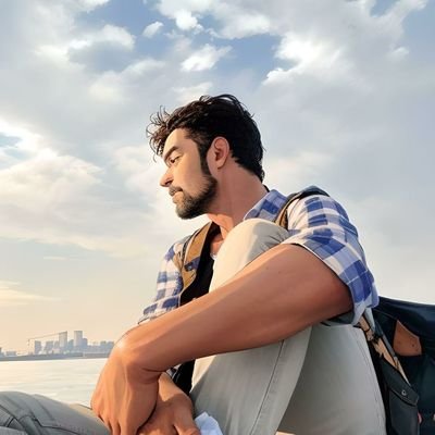 GautamS29706271's profile picture. Geek on a peek for words.